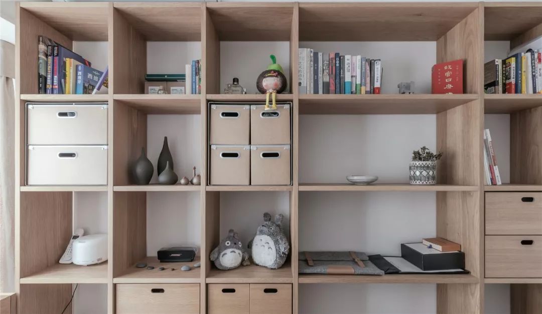 72㎡简约MUJI风，简单舒适的空间，沉稳端庄