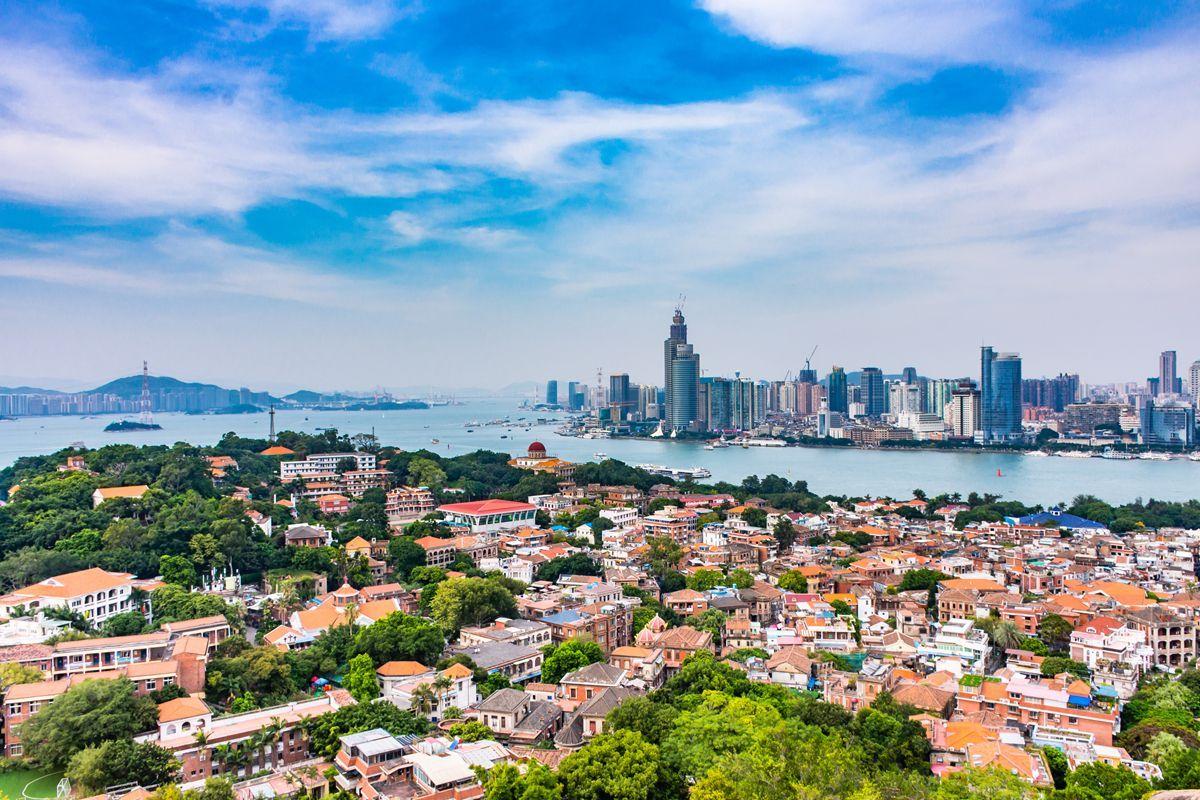 幸福千万条，买房第一条，今年不买房，明年两行泪