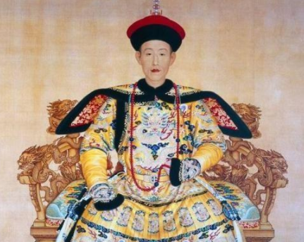 嘉庆的能力比哥哥差上百倍，为何聪明的乾隆还是选嘉庆为接班人？