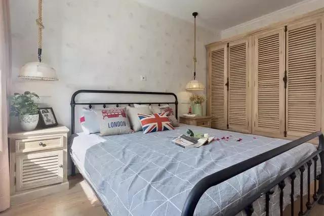 106平美式风三居室，花砖铺贴的三分离式卫生间，实用又好看