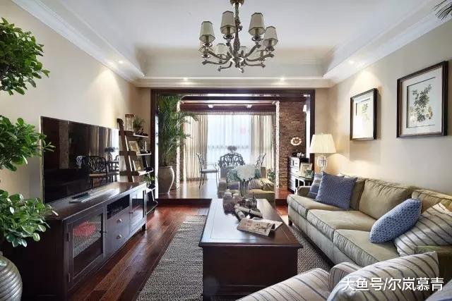 客厅要铺瓷砖还是铺地板？过来人告诉你这样选才对……