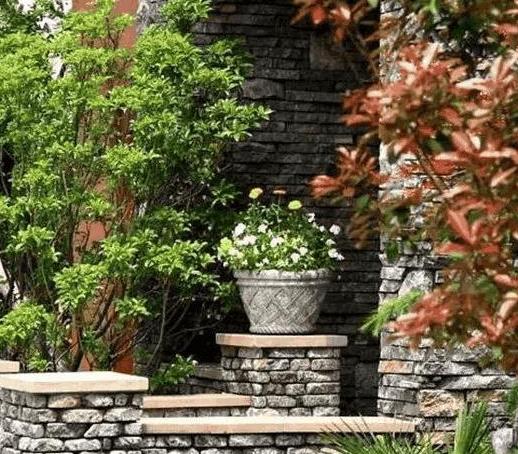 晒晒郎朗的豪宅，住着独栋的复式楼栋，如今都能跟奥巴马合照了