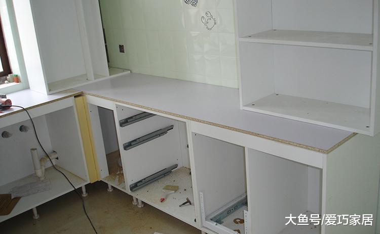 安装橱柜万万要多装这个东西，美观又实用，懊悔没早点知道