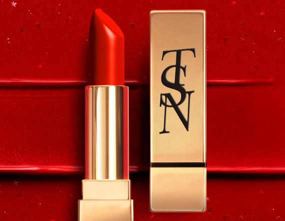 让Dior都羞愧的“贵妇级”口红，每7s售出一支，网友：不卡唇纹巨显白