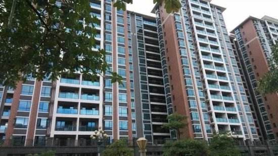 想要买房的不要着急，大量的二手房已经撑不住