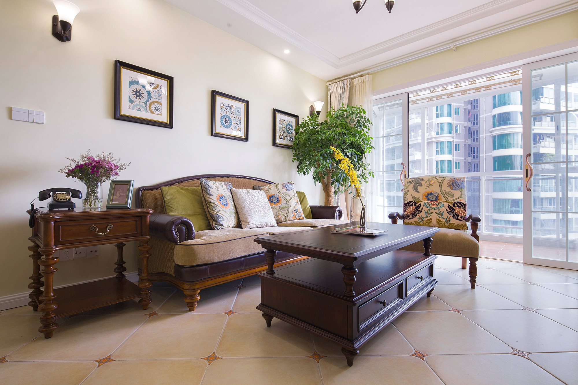 不要诗，不要远方，只要一个温馨的家，一份归属感！