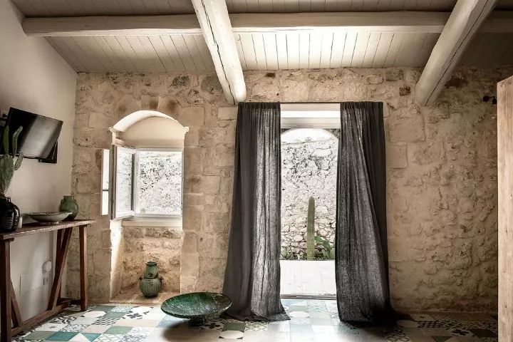 恍若入梦——西西里岛莫拉德尔巴尔兹酒店设计欣赏