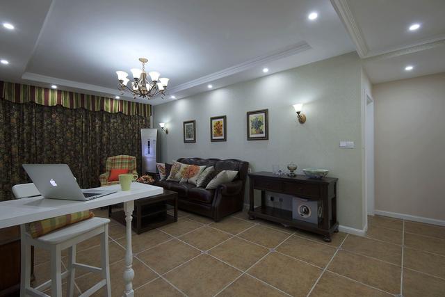 132㎡四居室花18万装修，时尚好看，设计也很到位，真不错