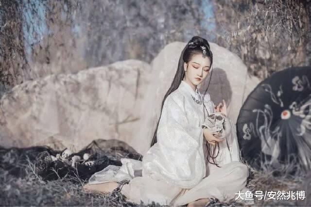 西游记沙僧本事很弱，为何观音菩萨非要他保护唐僧？白骨精说漏嘴