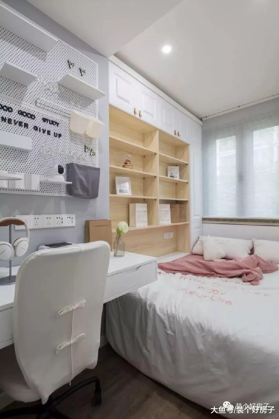 她用上海50㎡小宅秒杀大户人家，一室变两室，还有步入式衣帽间！