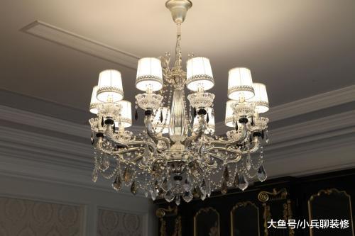 装修中最不值得花钱的10个地方，我家中一半，你们看了别踩坑！