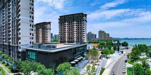 全员卖楼 买房的日子到了吗