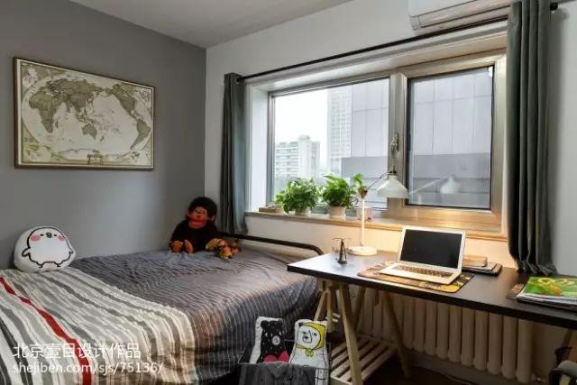 72平的北歐風小戶型二居室，異形的玄關還更顯寬敞