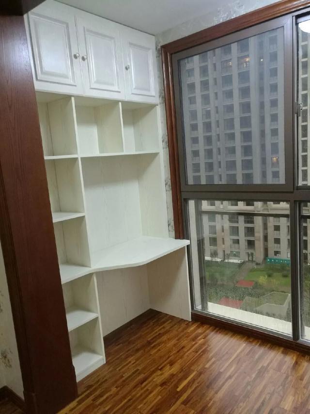 婆婆花了22万装修的新房，还没家具就很漂亮，电视墙抢太抢眼了