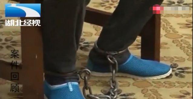 已婚女子与出狱男子在旅馆相约见面 一夜之后 房内传来阵阵恶臭