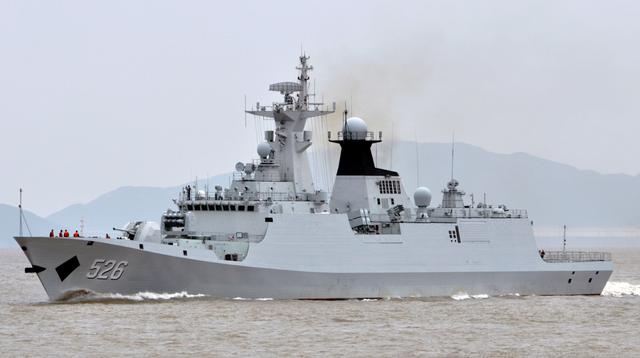 中国第一种隐形舰中修升级在即，海军就是有钱也不改装垂发