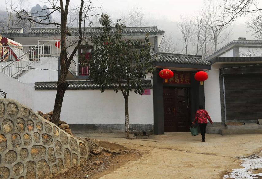 在農村，千萬不要幫這3種忙，否則里外不是人