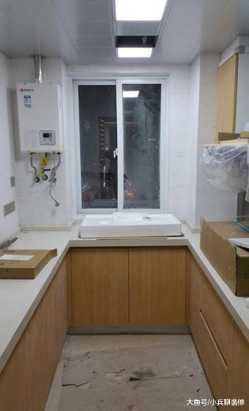 好公公没花一分钱自己做的实木家具，这下可以放心让孩子住了！