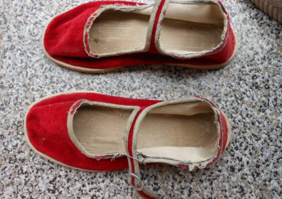 家里万万不要摆这3样东西，暗示越住越穷，难怪有钱人都避开了