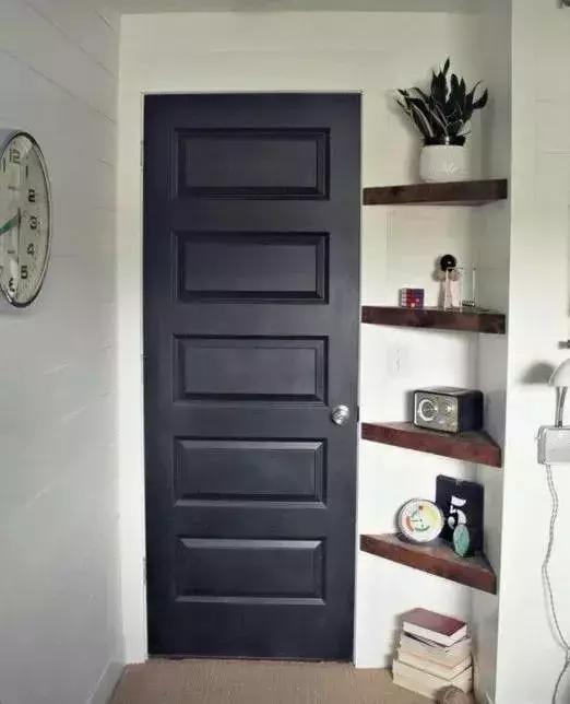 别把门后空间给忘了，这里装轻松多出3平米储物空间！