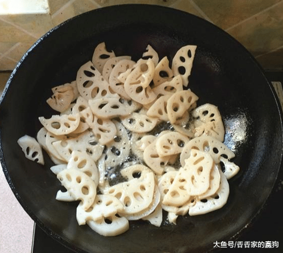 麻辣藕片虾的做法