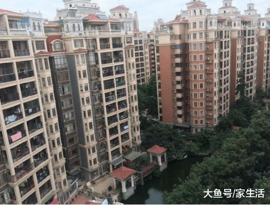 为什么好多人买房都喜欢选一楼？不是说潮湿吗？一问才知好处多