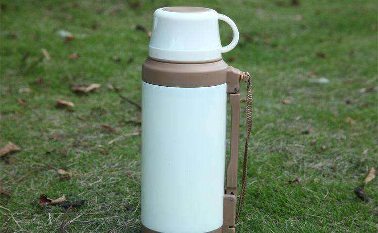 热爱户外运动的人，最好带上这“保温壶”，方便携带容量大