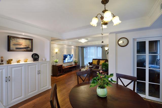 110平的房子，住进新家后亲戚们来串门都说漂亮，喜欢吗你