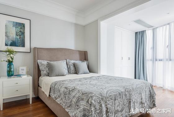 晒晒上下两层的新房，每个卧室都带阳台