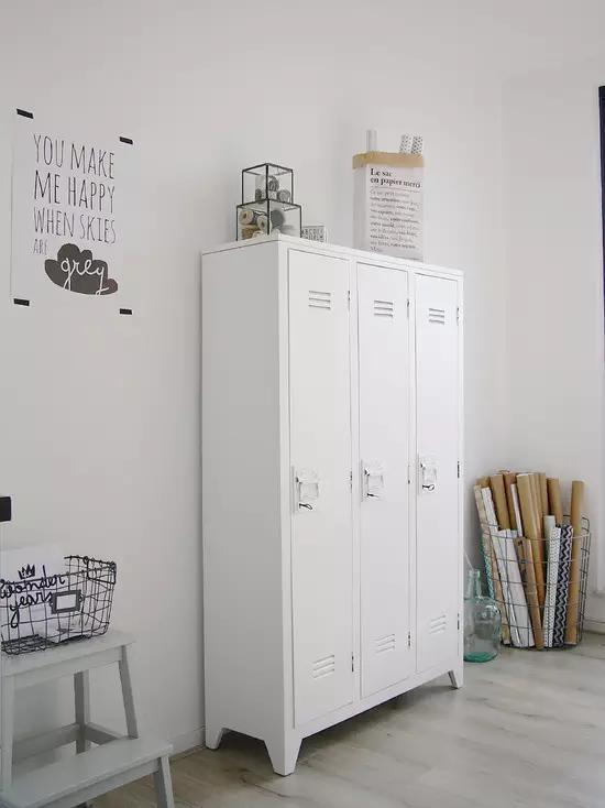 铁艺家饰：铁柜