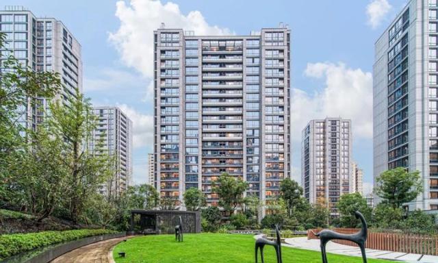 大家绿城金麟府交付，这颜值让人羡慕嫉妒恨！你看了打几分？