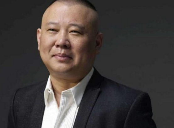 参观郭德纲过亿的豪宅，内部装修很普通，但每一件收藏品都很昂贵