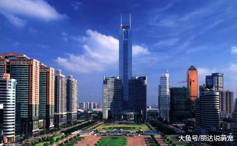 印度教授来中国开会，下飞机后被震撼：怕是来到一个假的中国
