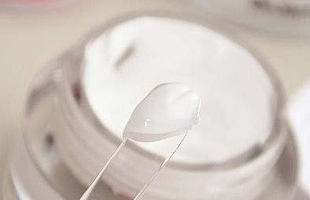 “面霜之王”lamer被起诉？它的这些成分真对不起千元价格！