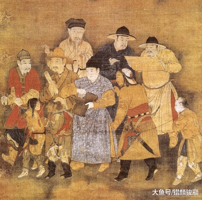 朱元璋派人鋸掉劉伯溫棺材頭，露出一本書，朱元璋見后慚愧不已