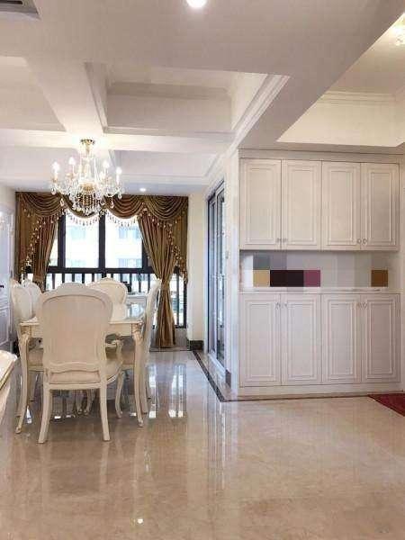 新房面积160平, 老公说装修花了60万, 我不信, 懂的看下值吗?