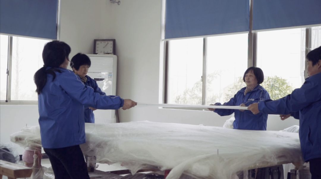 “棉花被”和“蚕丝被”哪个好？当初不懂，后悔我家买错 ……