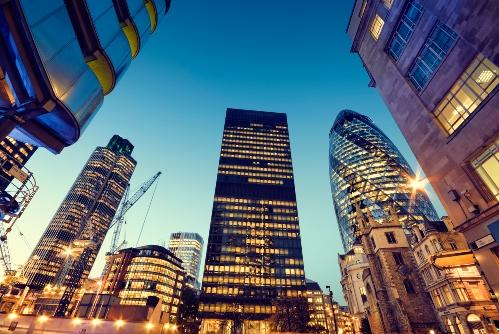 不得不考虑，父母不在后，房产证上还是父母的名字怎么办？