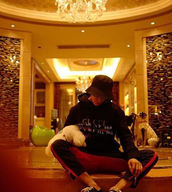 参观姜潮现实的豪宅，房子装修造价过千万，普通人一辈子都住不起