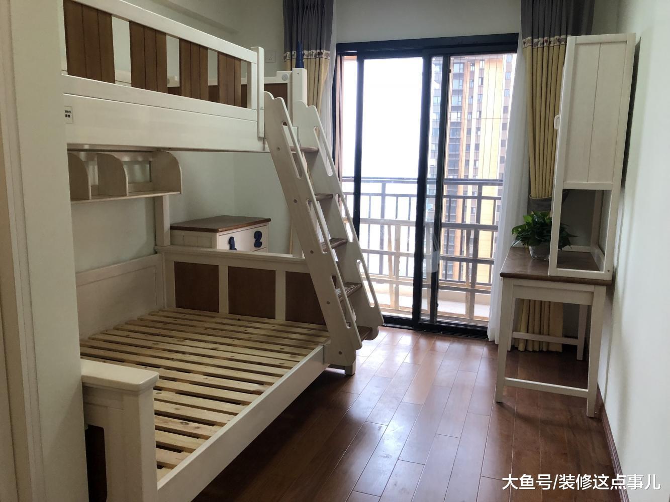 軟裝還未完成，這套新中式就已俘獲人心，特別是客廳的設計！