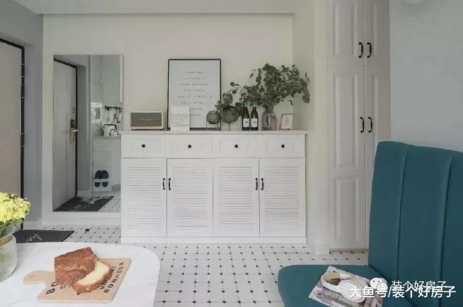 她用上海50㎡小宅秒杀大户人家，一室变两室，还有步入式衣帽间！