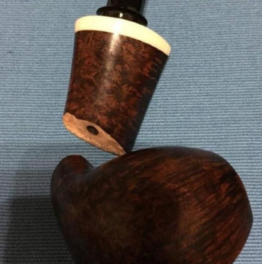 晒晒汪涵住的豪宅，家里桌椅都是定制的，每一张造价都很昂贵