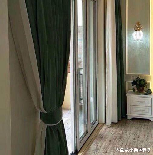 老公在农村花80万自建新房，朋友出300万要买，老公死活不卖！