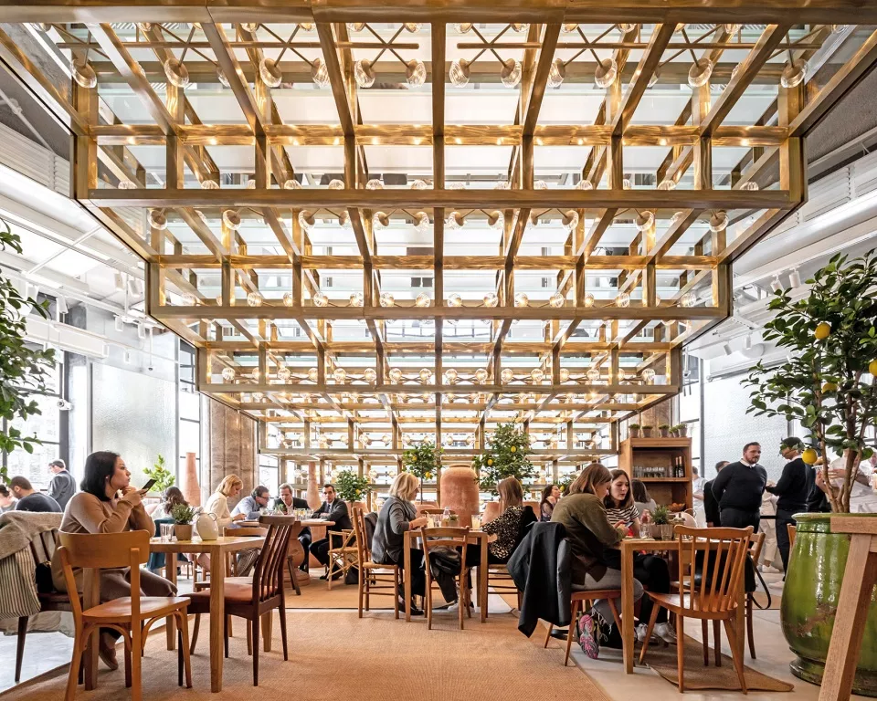 看“颜控”老佛爷百货打造崭新百货体验空间