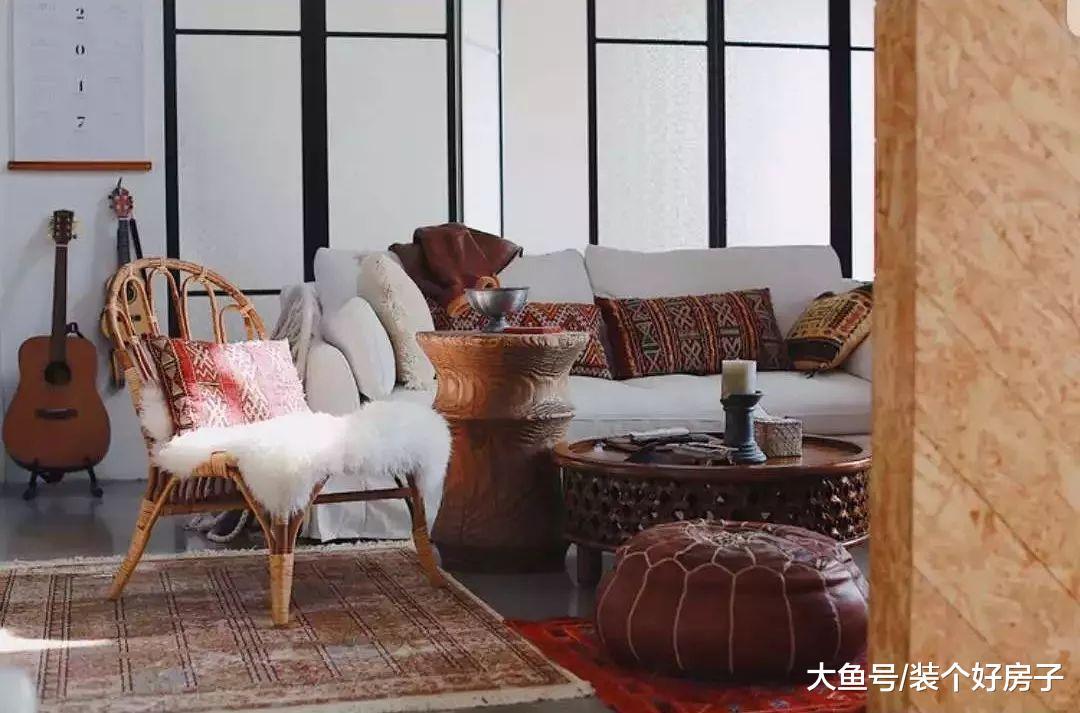美女摄影师将100㎡的家装成了160㎡, 电视墙里还藏了一个健身房!