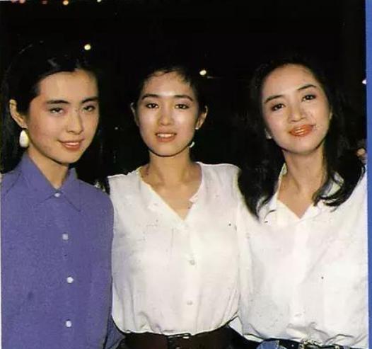 巩俐归来,四旦双冰都得靠边站,那英变傻大姐,章子怡好惨一女的