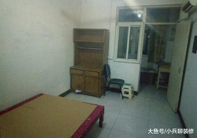 晒晒我在上海1600的出租房，总共12平，厕所在厨房里，做饭好痛苦