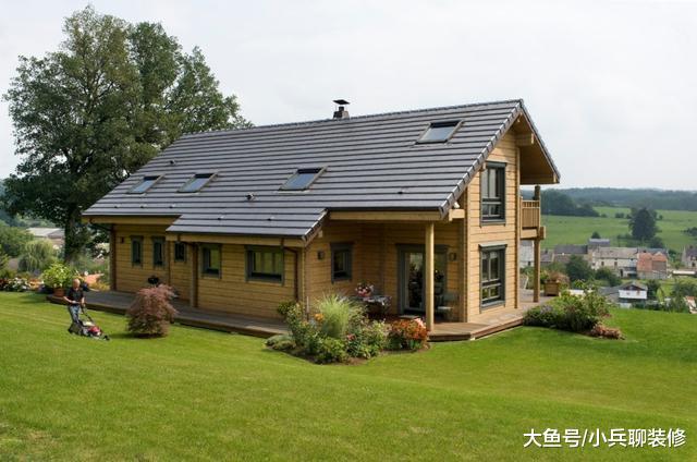 这栋木质结构的农村自建房，真的太漂亮了！你见过吗？