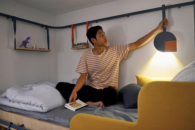 2大5小挤100平，女儿们只能睡厨房，看完他们家，我却满是羡慕！