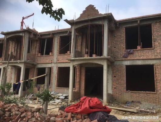 養兩兒子真為難！買不起房回農村砸60萬建雙拼別墅，完工后效果喜人